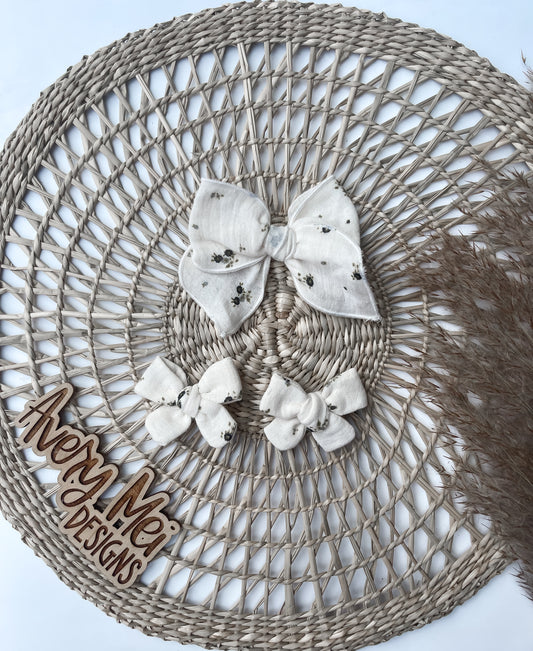 Sepia Petal fable