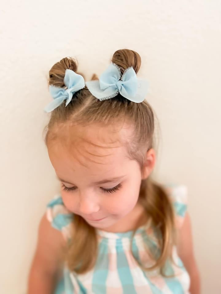 Blue fringe
