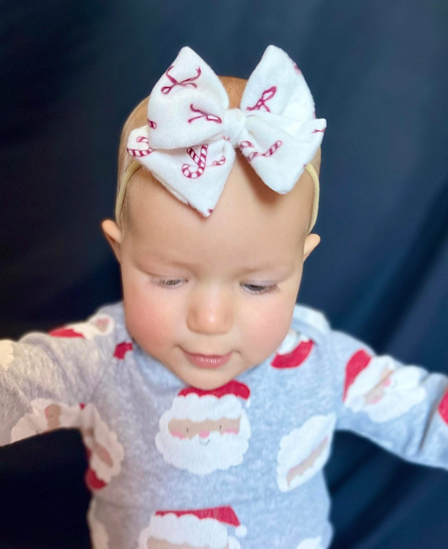 Candy cane kisses