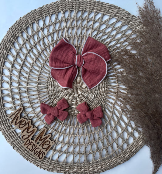 Clay fable